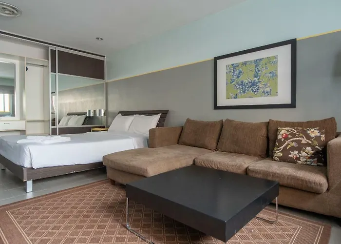 Sathorn Terrace